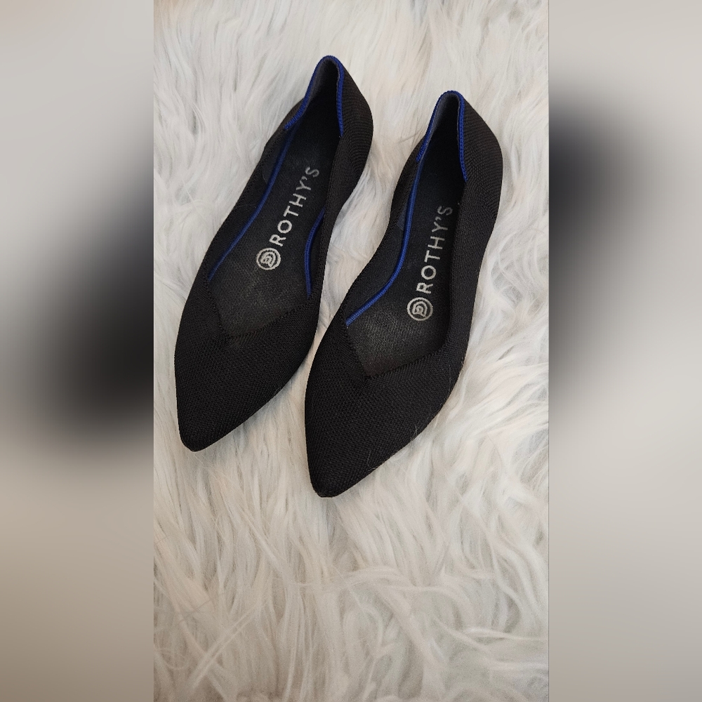 Rothys the point
